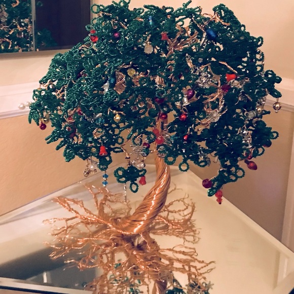 Sale Festive decorative tree  (20%=$99) lowest price ever (excluding cou… - Picture 2 of 6